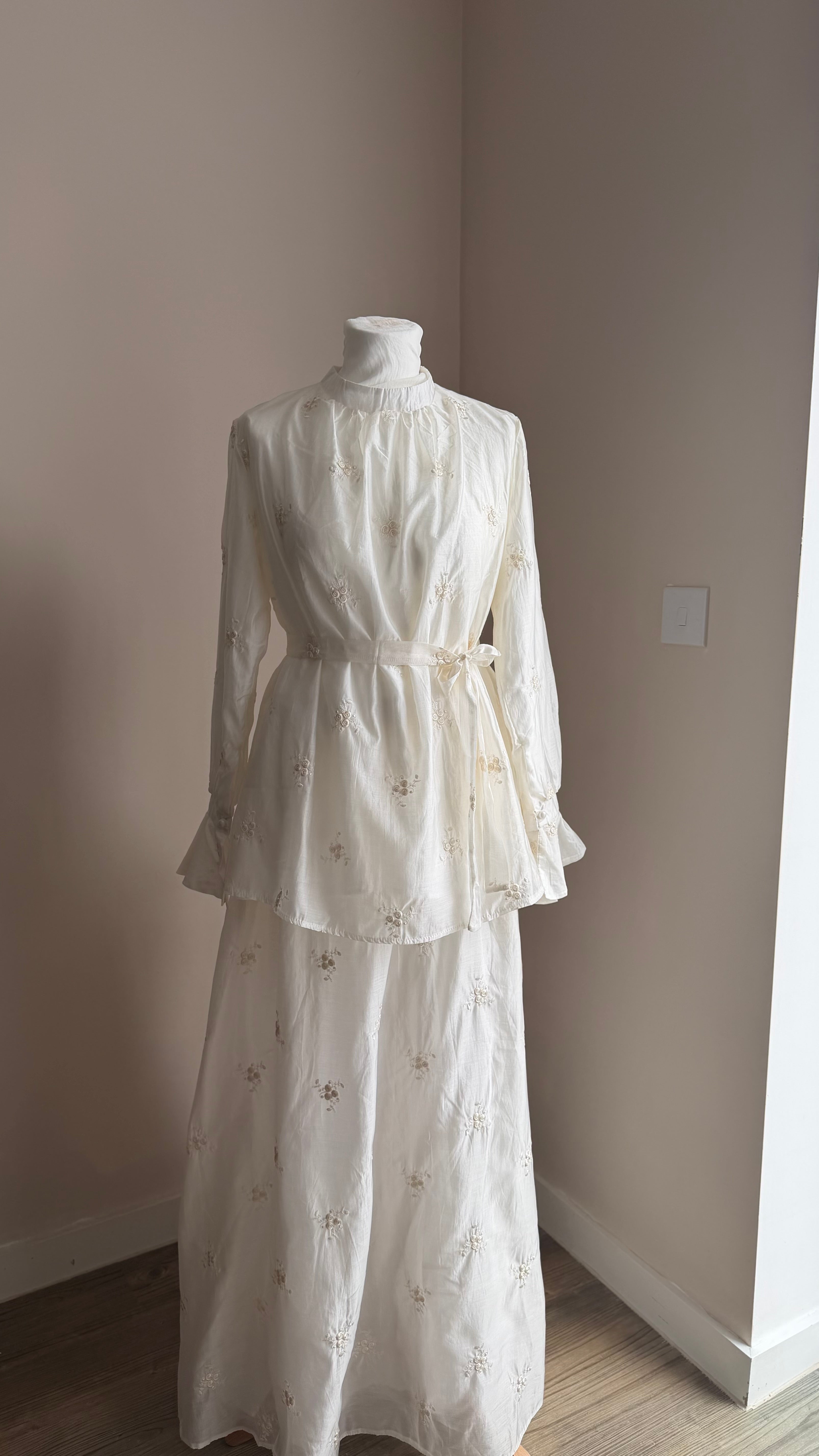 The Noor Set