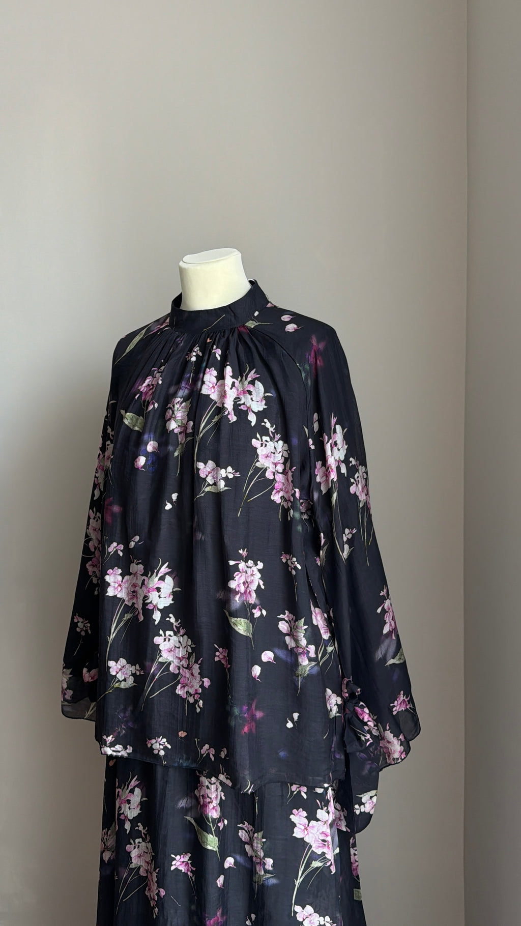 The Midnight Blossom Set