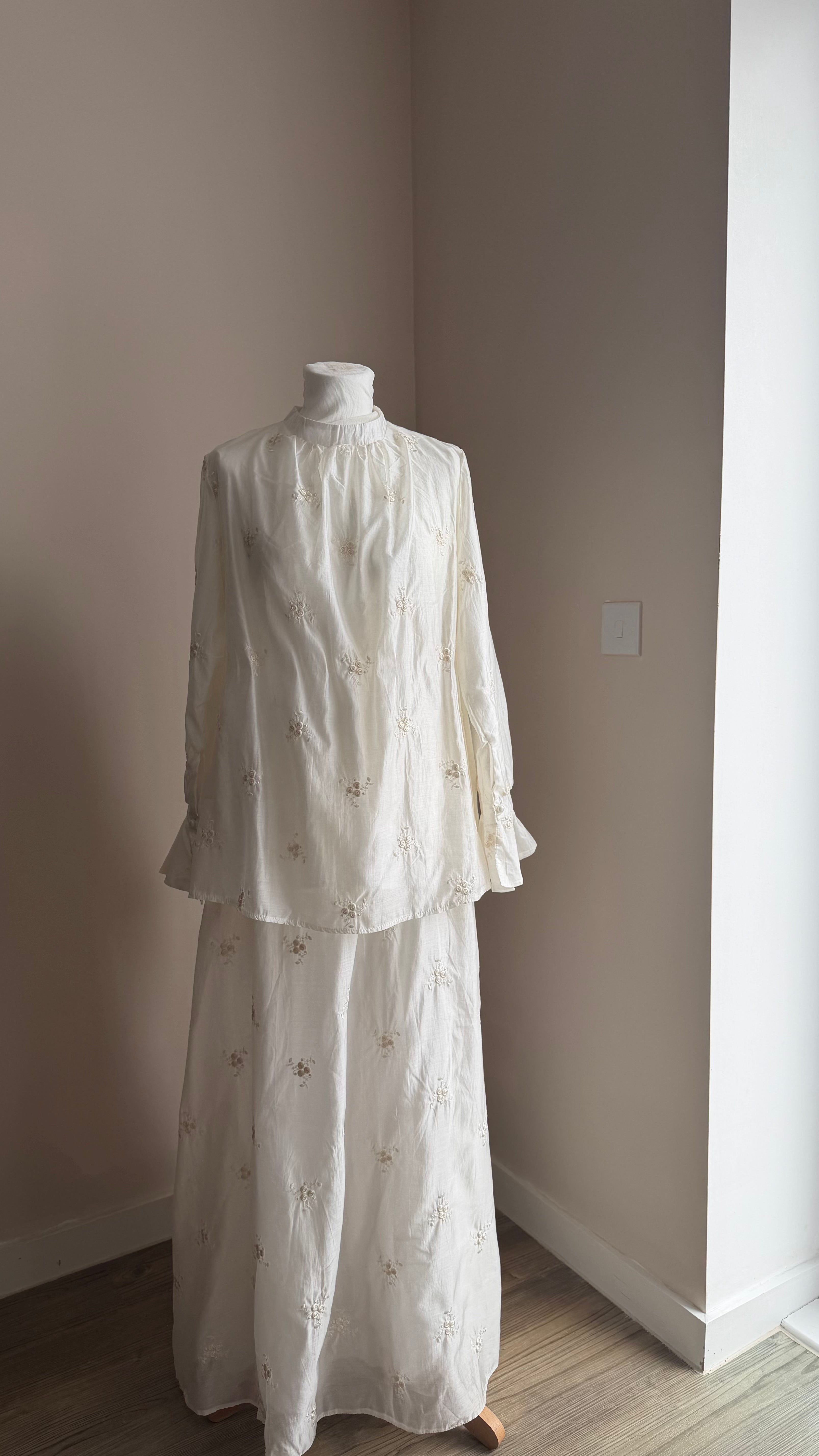 The Noor Set